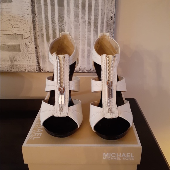 MICHAEL Michael Kors Shoes - Michael Kors sandals
